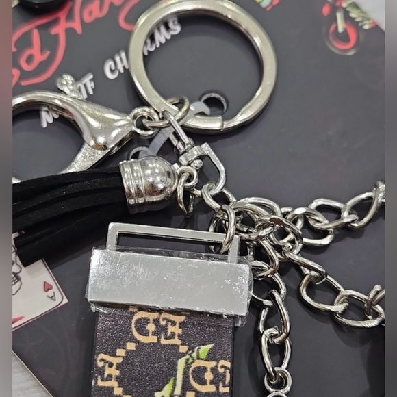 Ed Hardy Motif Charms Key Holder & Bag Charm NWT Retail $60 - Picture 5 of 7